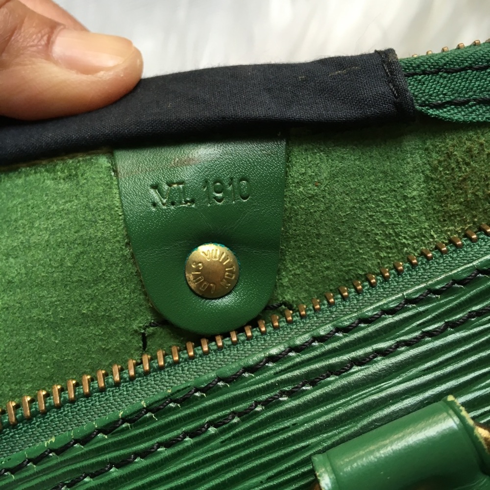 LV Authentic speedy35:)